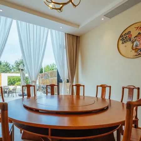 Floral Hotel·Liyang Mountain Fork Hotel (Nanshan Bamboo Sea Store)