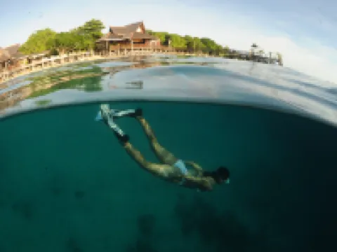 Mataking Reef Resort マタキング島のホテル