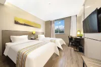 Homeinn Plus Hotel (Wuhan Zhuankou Sports Center) Hotels in Wuhan