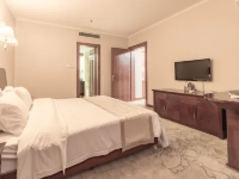 Zichen Hotel Hotels in Jingde