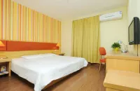 Homeinn Pebble Hotel (Urumqi Huanghe Road Chinese Medicine Hospital) Hotels in Ürümqi