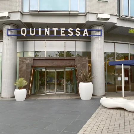 Quintessa Hotel The Collection Osaka Bay(Old:Quintessa Hotel Osaka Bay) Отели рядом с достопримечательностью «Порт Осака»