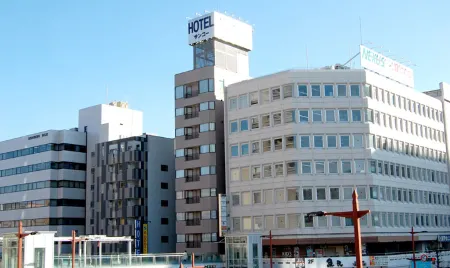 Hotel Sanko Takasaki Отели рядом со станцией JR Kita-Fujioka station