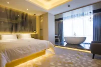 Laika Hotel (Shenzhen East Railway Station Buji Old Street Branch)