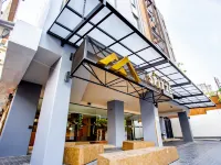 Spittze Hotel Pratunam Hotels near CrewAcademy