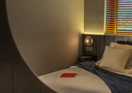 Qingdao Let's Homestay (May Fourth Square Olympic Sailing Center) Отели рядом с достопримечательностью «Qingdao University (zhongxinxiaoqu)»