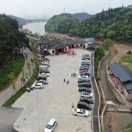 Huaxi Resort Hotel