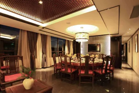 Huatan Keshe Hotel Отели рядом с достопримечательностью «Huangbaishan National Forest Park»