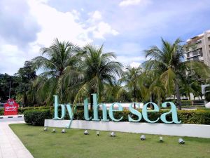 By the Sea @ Luxury Suites, Batu Ferringhi