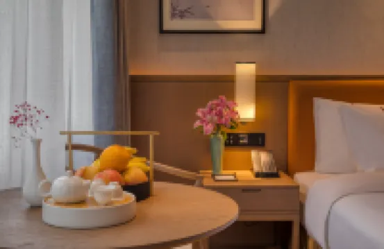 Days Inn by Wyndham (Qinglü North Road Tangjia Ancient Town, Zhuhai) Hotels near Lovers' Road