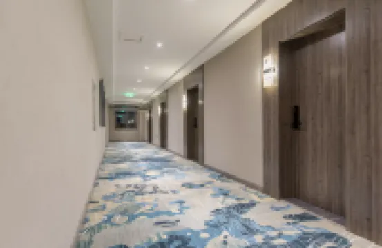 Qinyang Hero Style Hotel