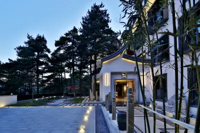 윈시 이쥐 호텔 루산산난/여산산남-루링전/노령진 주변 호텔