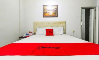 Reddoorz near Gajah Mada Plaza 2