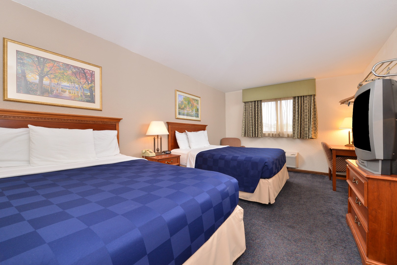 Americas Best Value Inn Marquette