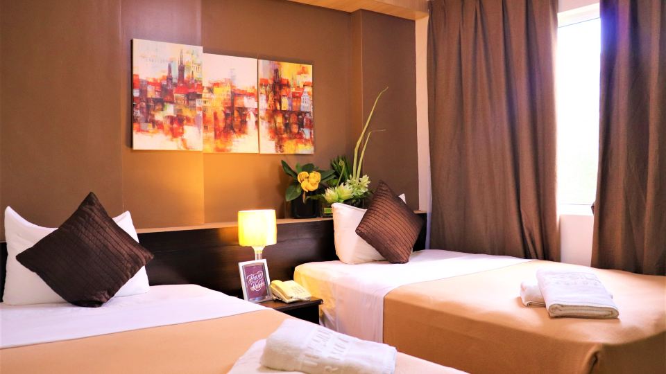 The Studio 18 Residences