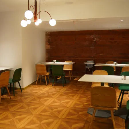 Fillmore Hotel (Qingdao Shilaoren Beach Tong'an Road Subway Station)