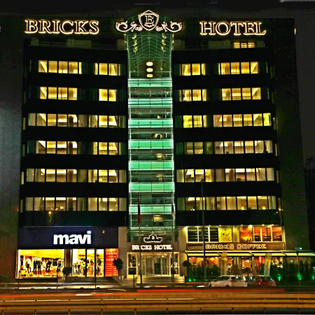 Bricks Hotel İstanbul Отели рядом с достопримечательностью «Бахчелиэвлер»