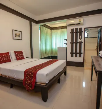 ห้องซูพีเรียร์ เตียงใหญ่ 1 เตียง