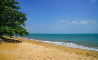 Mango's Park Port Dickson by Zuzu