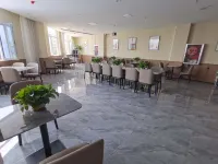 Home Inn UP Huayi Selected Hotel (Huanghua Zhongjie Branch) Hotels in Huanghua