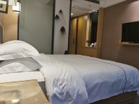 柳州和佳酒店 - 标准大床房