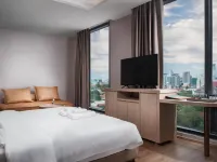 SF HOTEL Hotels near Chamkar Mon