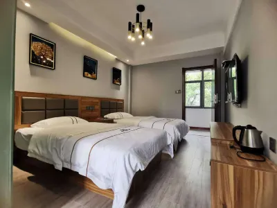 Zigui Danyang Hotel