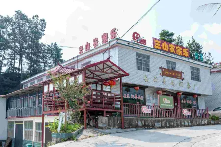 Yuexi Sanshan Farmhouse Отели рядом с достопримечательностью «Miaodao Mountain»