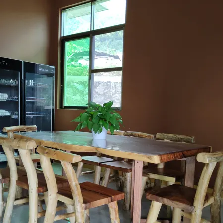 Lianshan Bell Orchid Light Luxury Homestay