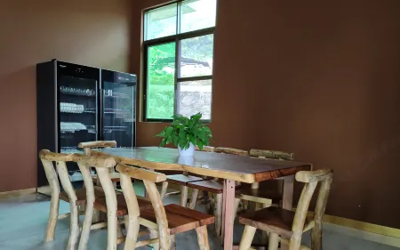 Lianshan Bell Orchid Light Luxury Homestay