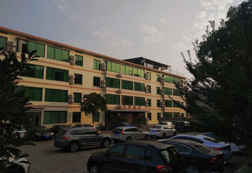 Fuchunjiang Longwan Hotel Images