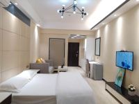 长沙宝龙酒店 - 景观大床房