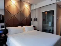 Orange Hotel (Dalian Qingniwaqiao Subway Station) - พร้อมระเบียง