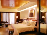三亚玛瑞纳酒店 - 180度海景大床房