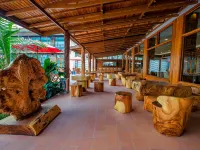 Mandalay Lodge Hotel Hotel berhampiran Biara Atumashi