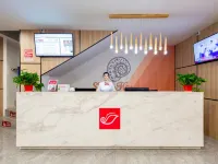 Shell Hotel (Huaibei Xiangshan Huili Road)
