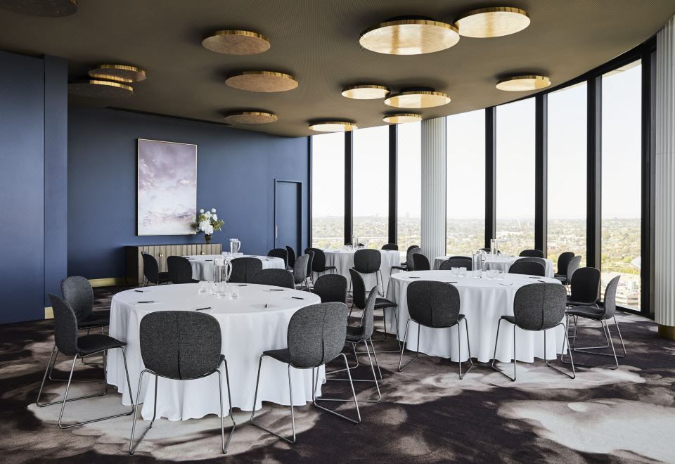 Hotel Chadstone Melbourne의 현대적인 외관 이미지