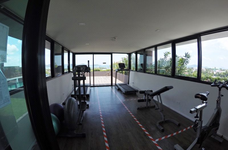 Dlux Condominium photo 3