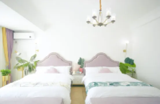 About 108 B & B (Haikou Meilan Airport store)