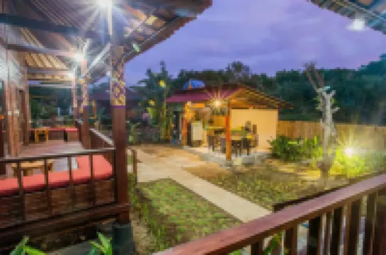 ウマホステルレンボンガン