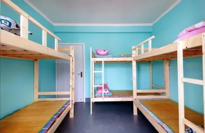 Shenzhen Luohu Port Youth Apartment Hotels in 