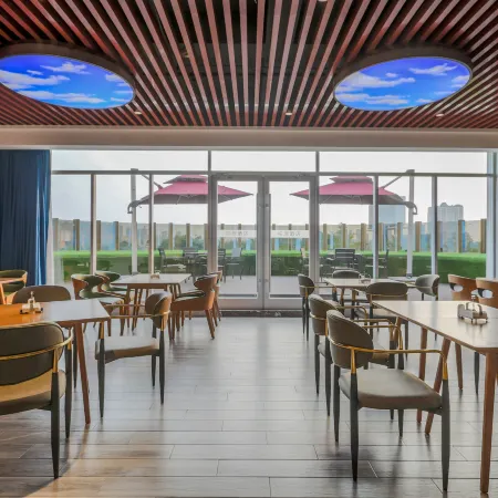 Baitang Hotel (Jiujiang Railway Station Bus Terminal Store)