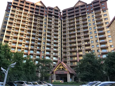 Songming Yujian Resort Hotel