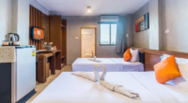 โรงแรมบีทู ไนท์บาซาร์ เชียงราย บูติค แอนด์ บัดเจท โรงแรมในเชียงราย