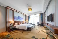 Lake International Hotel