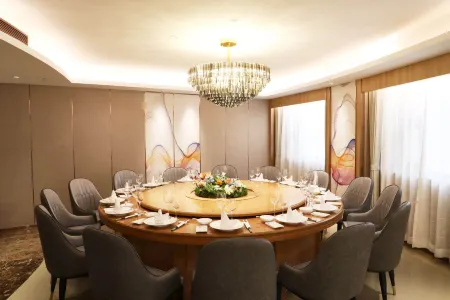 Zhongle Six Star Hotel Отели рядом с достопримечательностью «China Fire Museum»