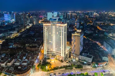 Ocean Hotel Shanghai Hotel in zona Dongtang Road Ferry Station