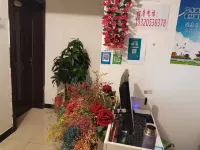 Lingyuan Hostel