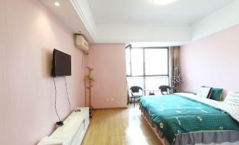 Encounter Apartment (Nanchang Honggutan Wanda Plaza)