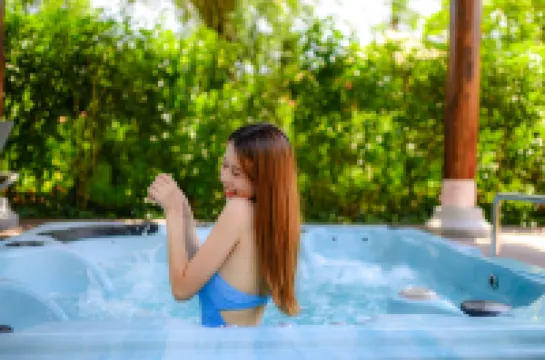 Yingde Liyang Gorge Liquan Riverview Resort